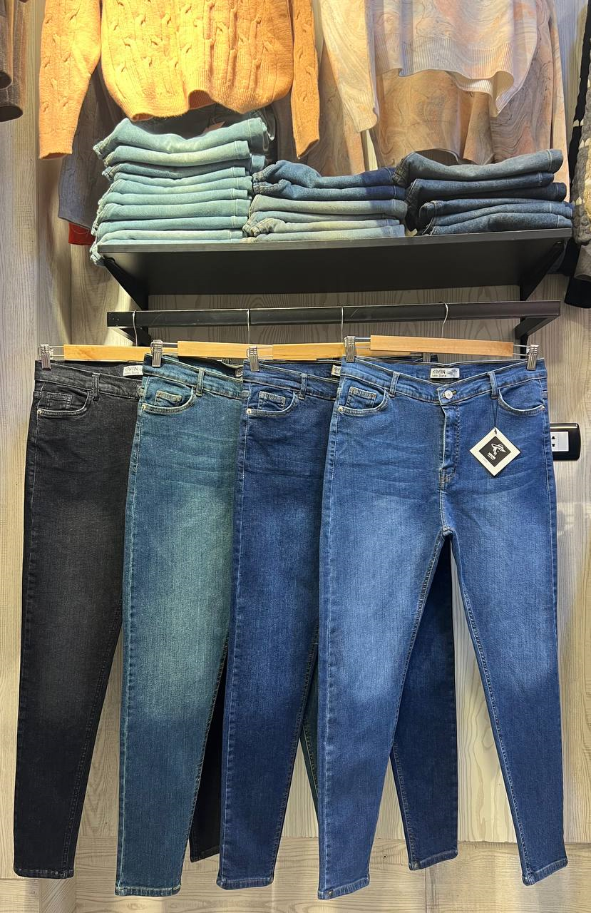 اسكيني جينز