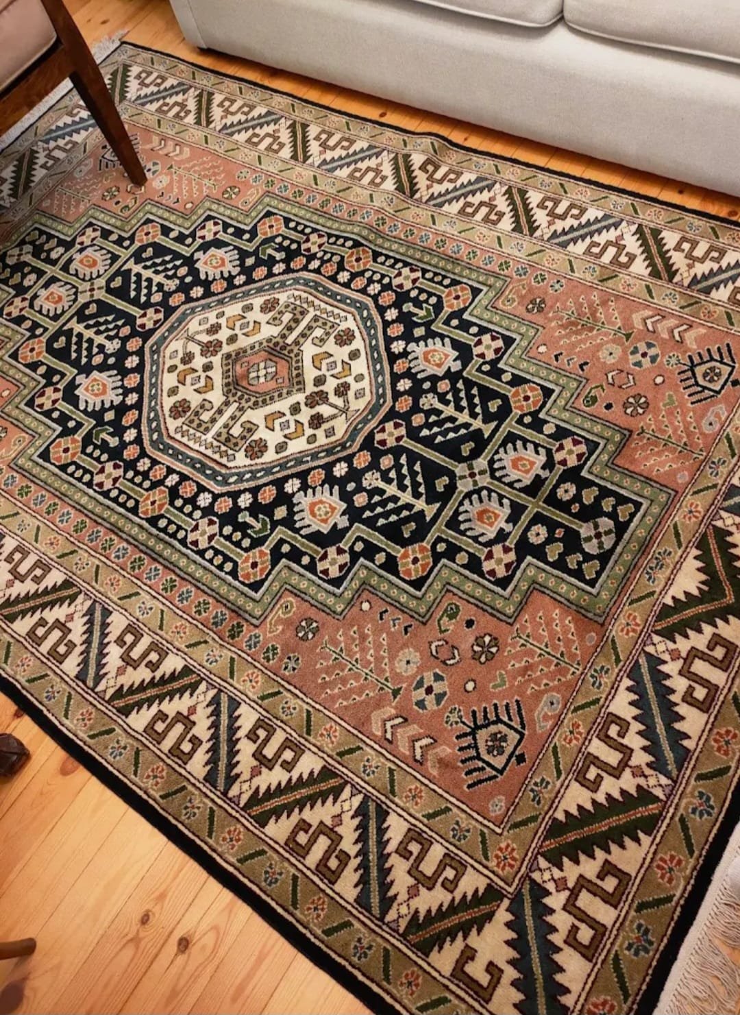 Alzaeem Heritage Collection: The "Royal Medallion" Classic Area Rug - Image 3