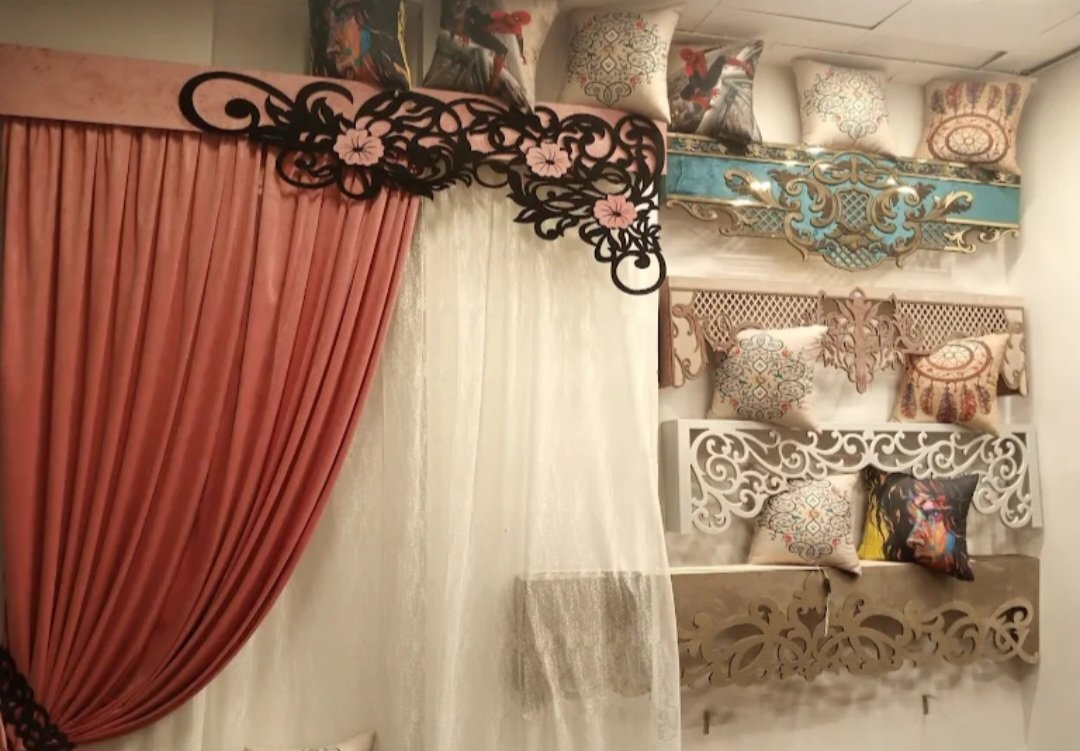The "Royal Sovereign" Multi-Layered Curtain Set - Image 3
